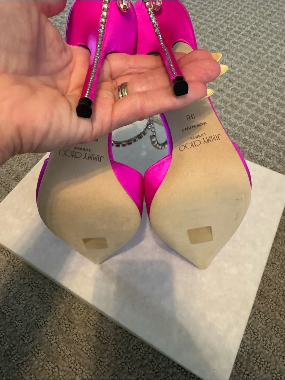 Jimmy Choo Saeda 100 mm Satin Heel. Size 38 - Picture 9 of 11